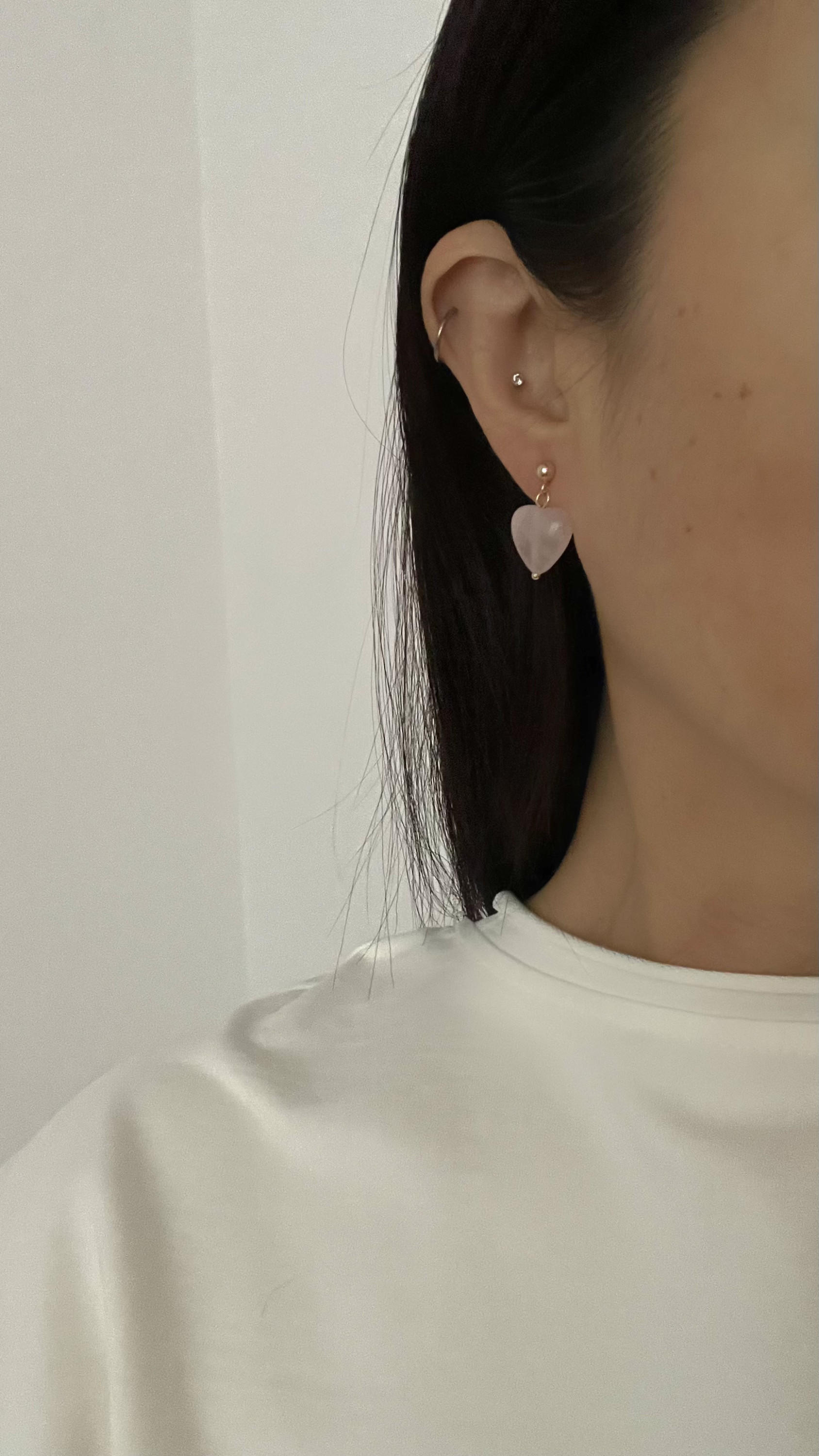 Серьги гвоздики розовый кварц