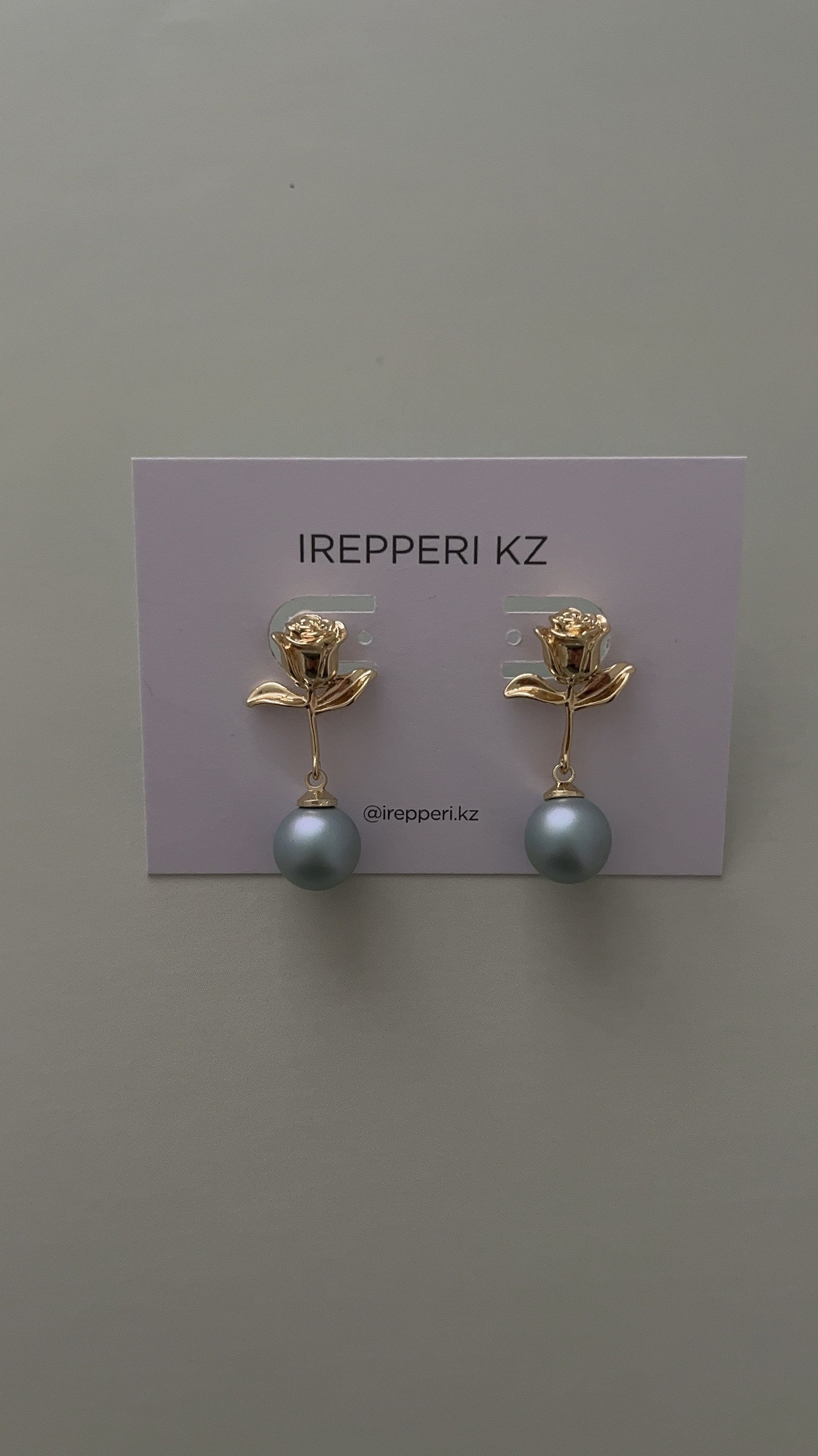 Серьги гвоздики