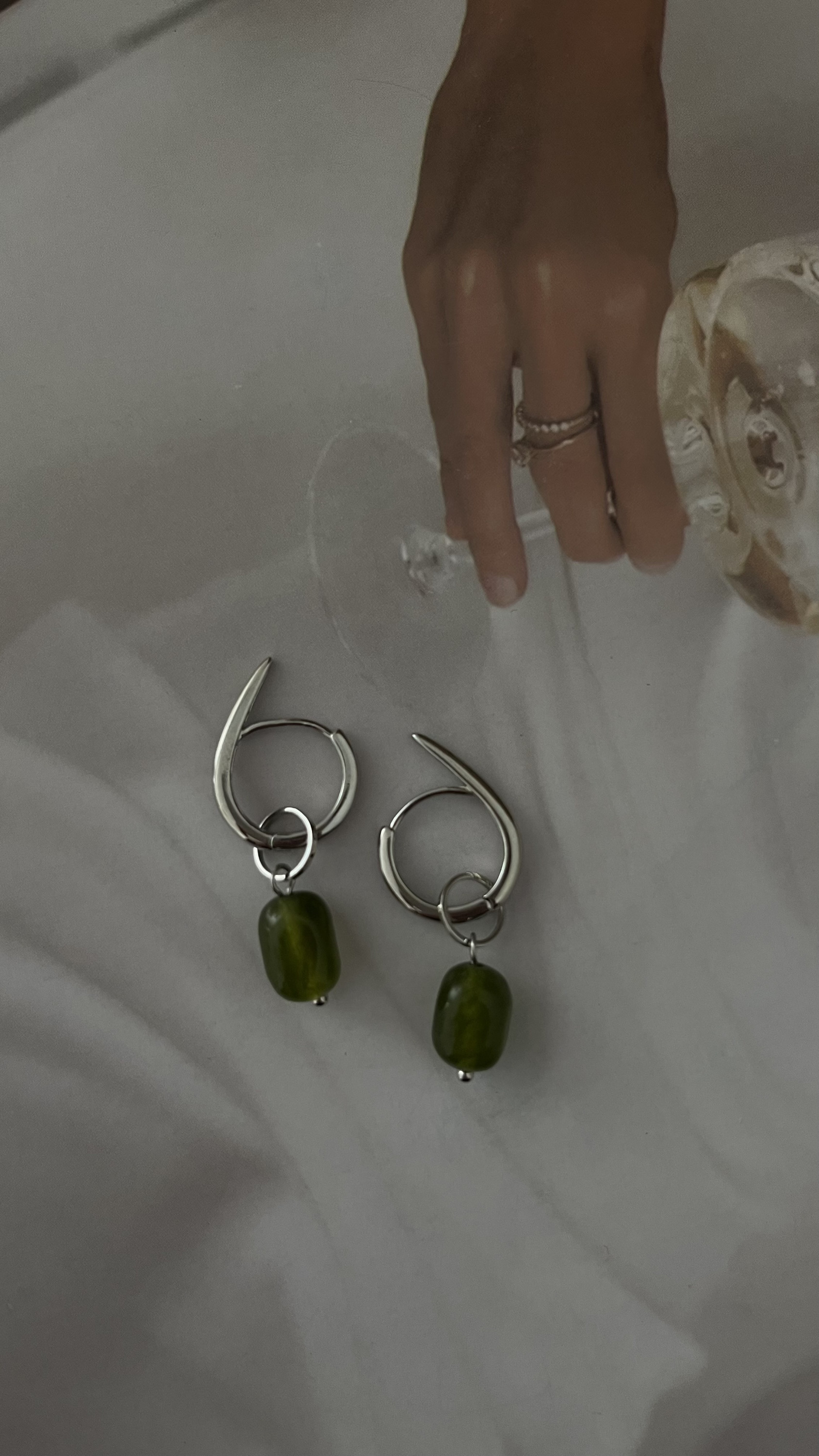 Серьги нефрит