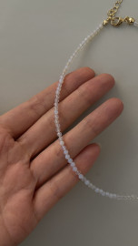 Чокер лунный камень