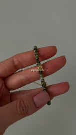 Браслет цоизит с золотым слитком