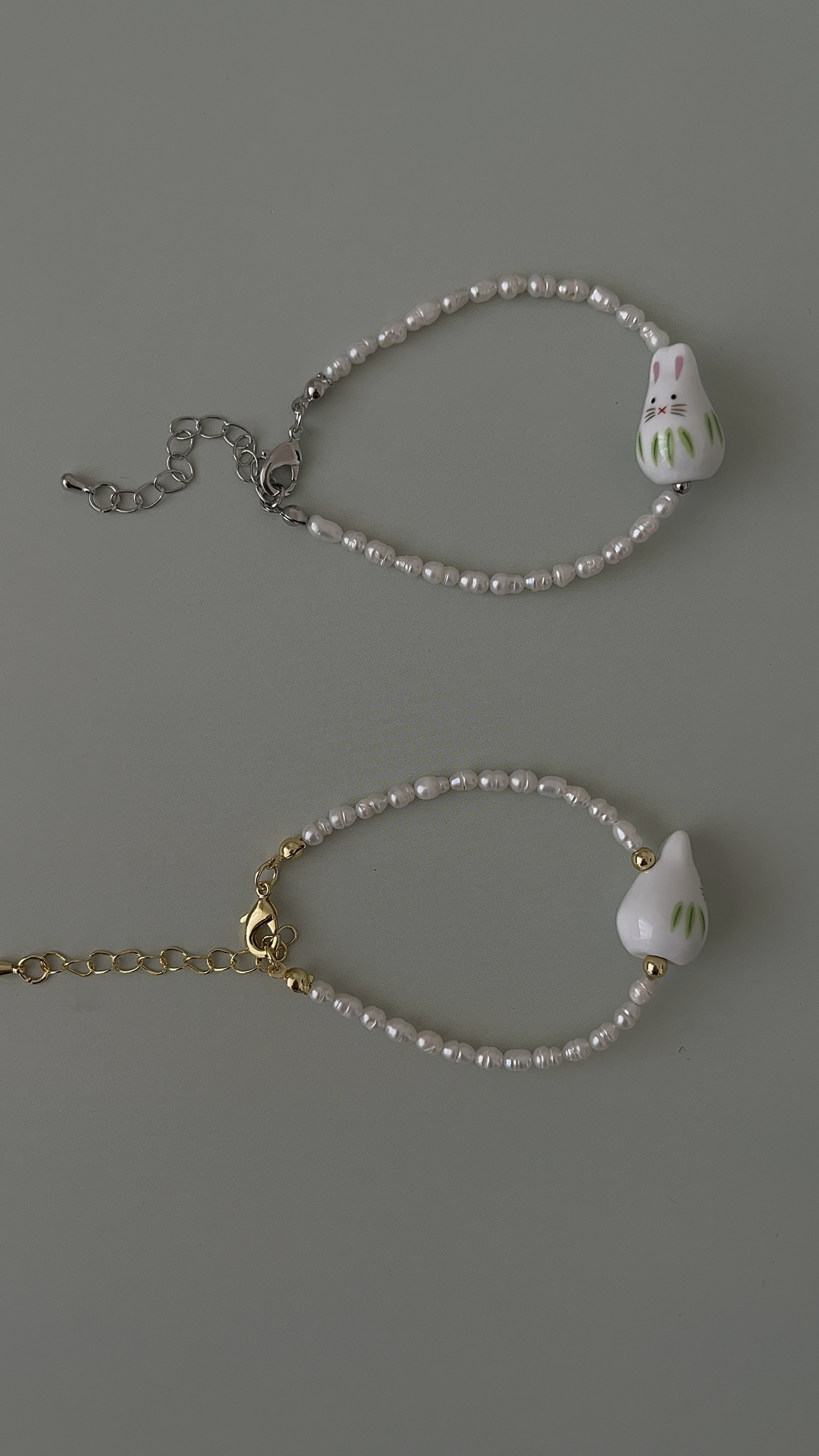 Браслет пасхальный зайчик в золоте