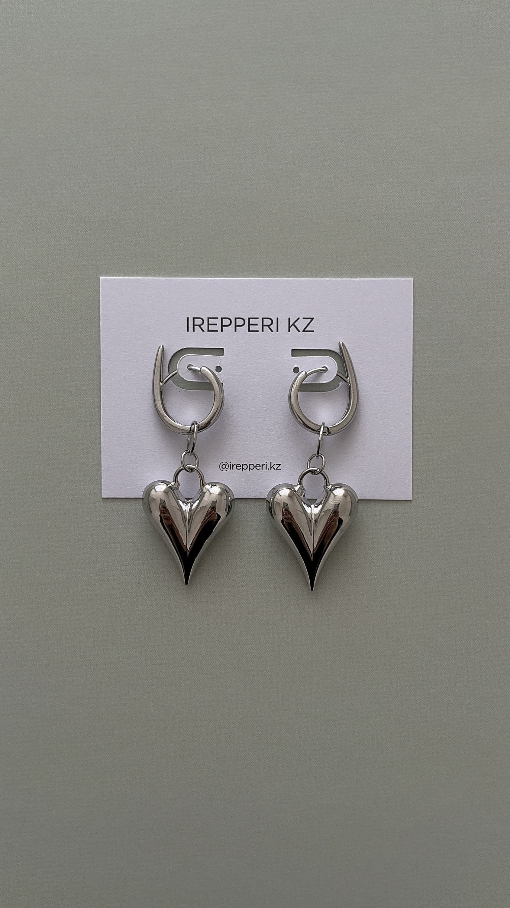 Серьги крупные сердца