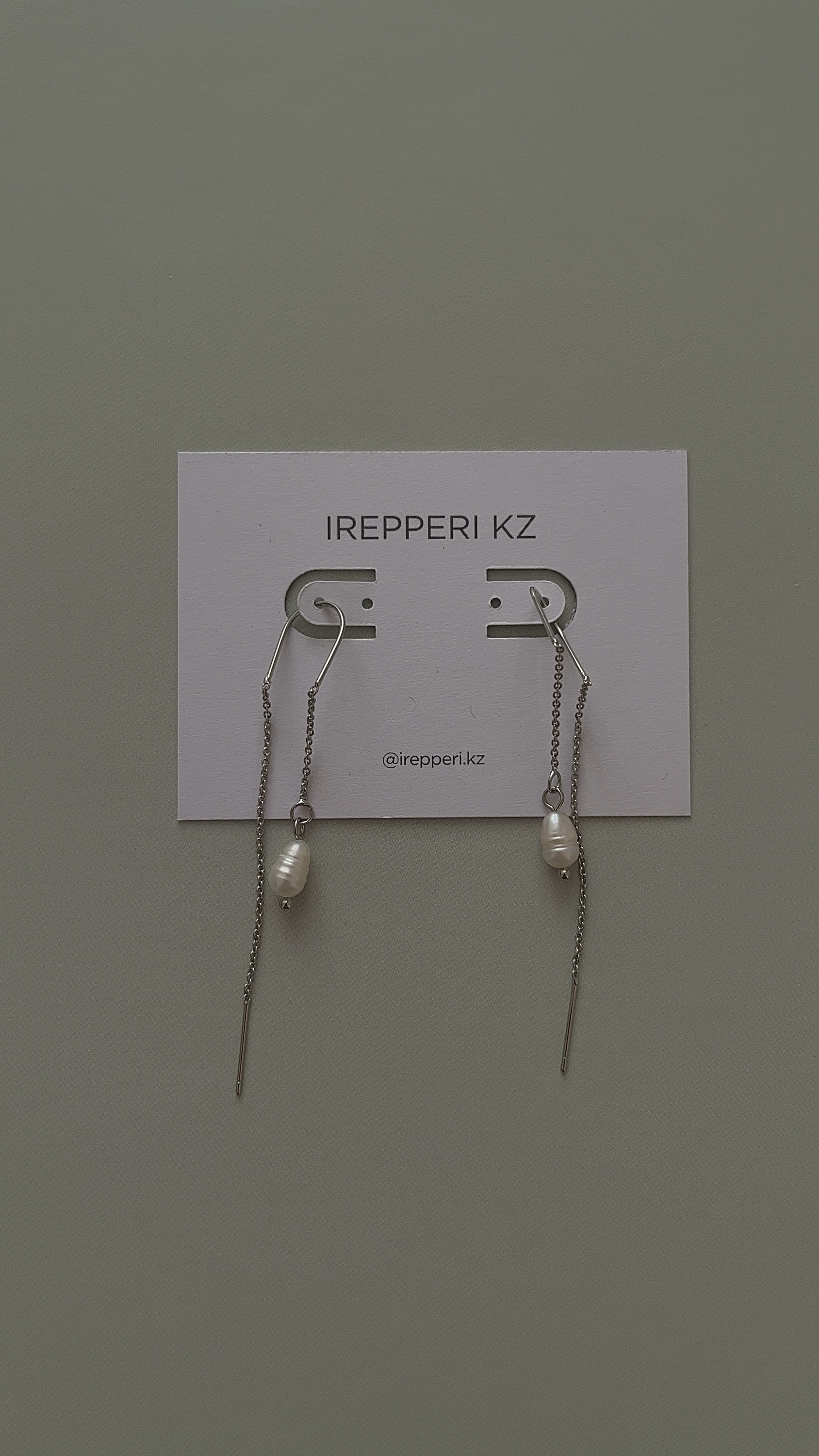 Серьги протяжки с жемчугом в серебре