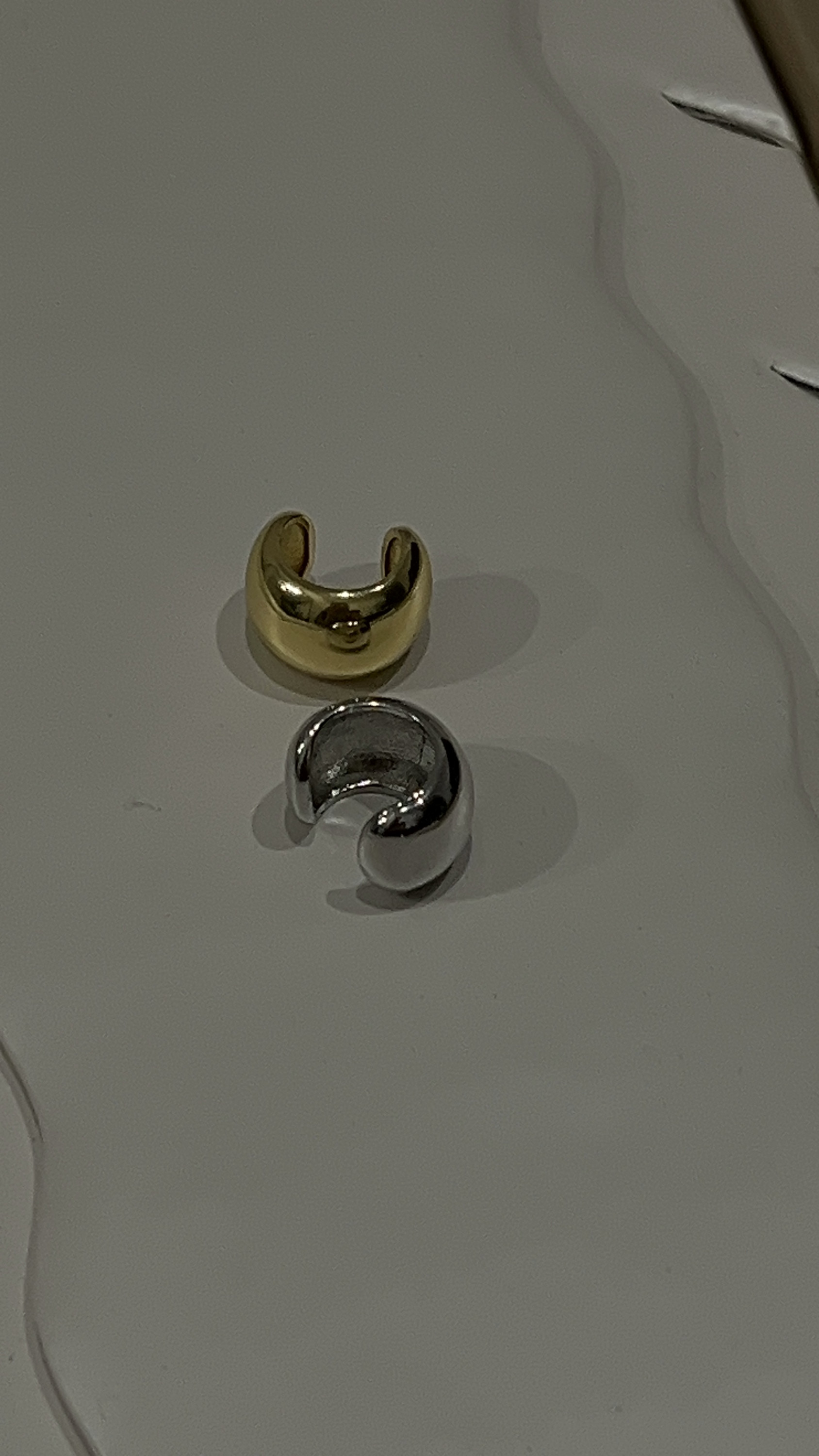 Кафф гладкий в золоте