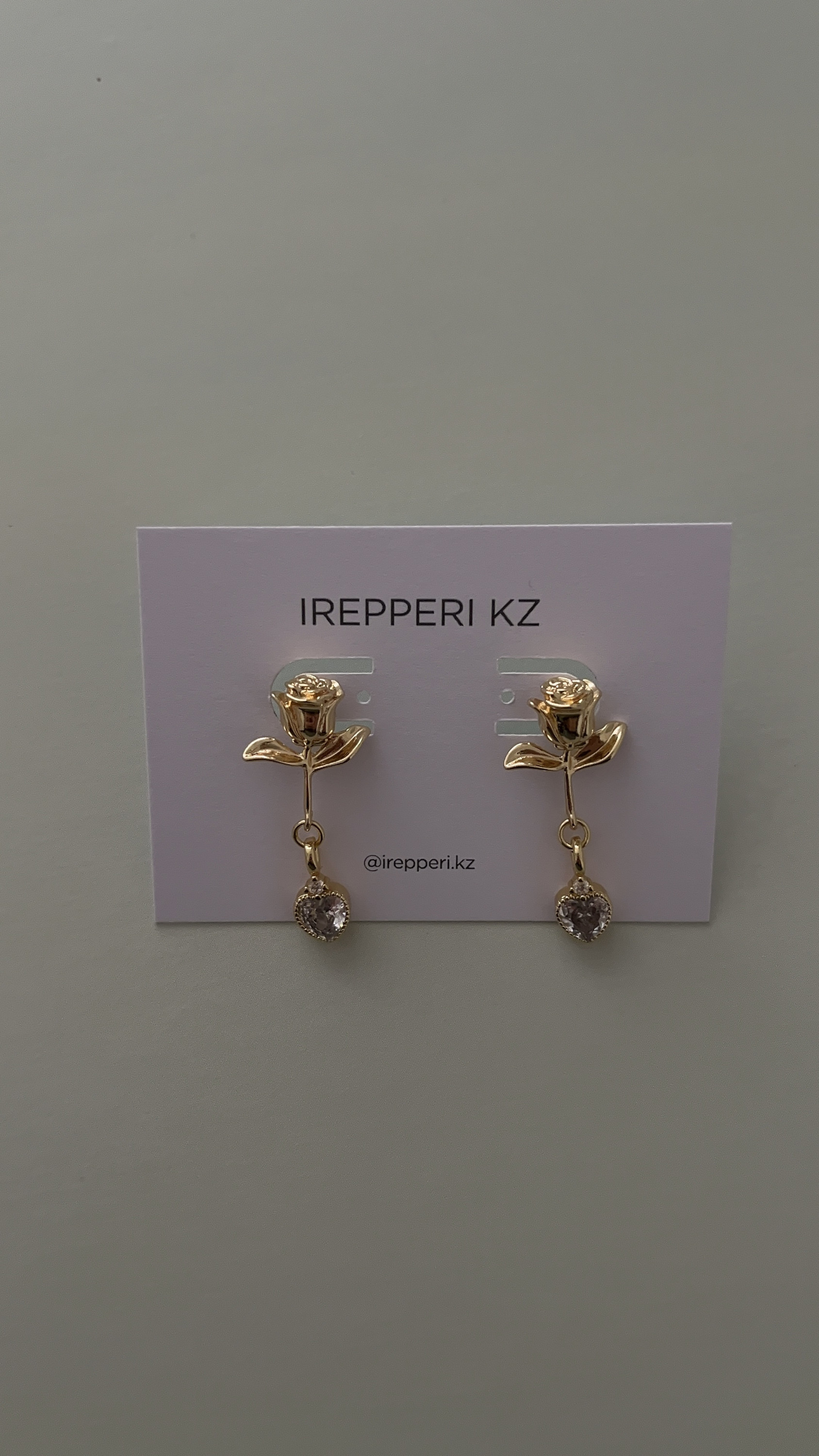 Серьги гвоздики