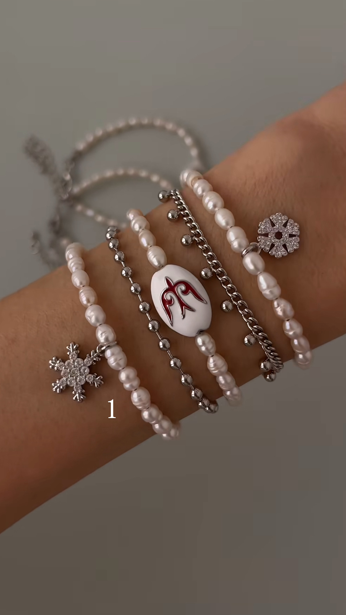 Браслет снежинка 1