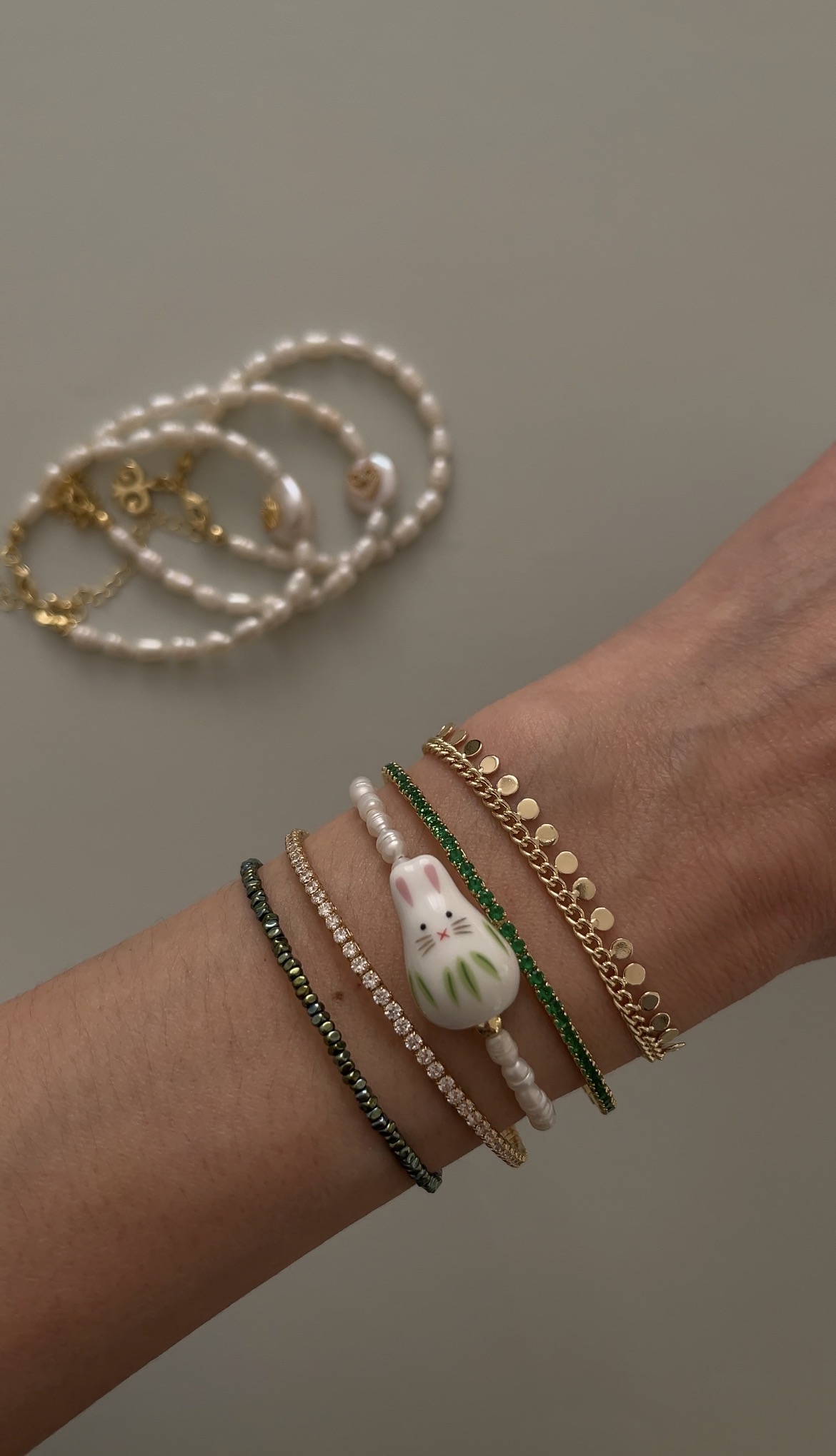 Браслет пасхальный зайчик в золоте