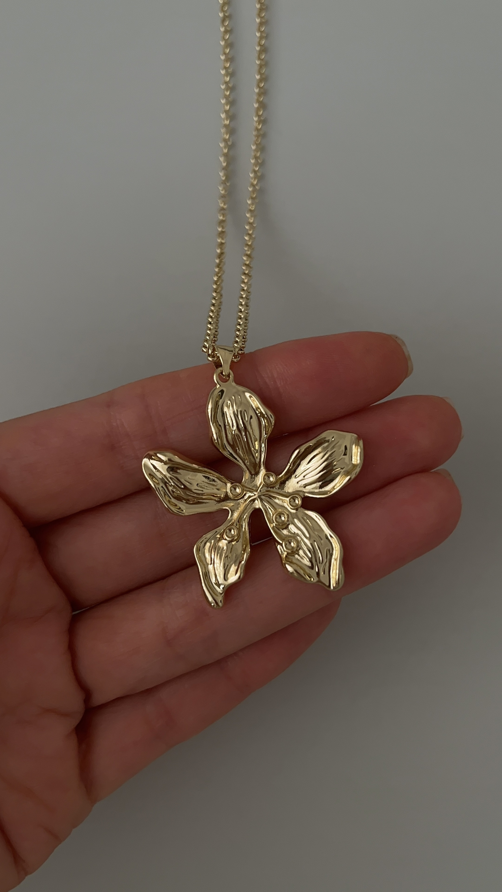 Сотуар цветок