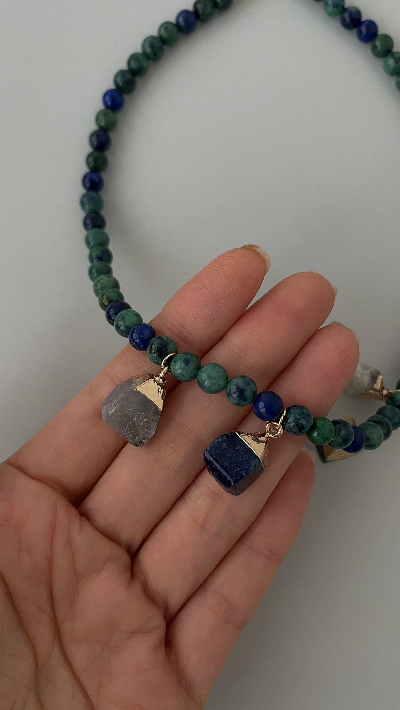 Колье натуральные камни 4 подвески