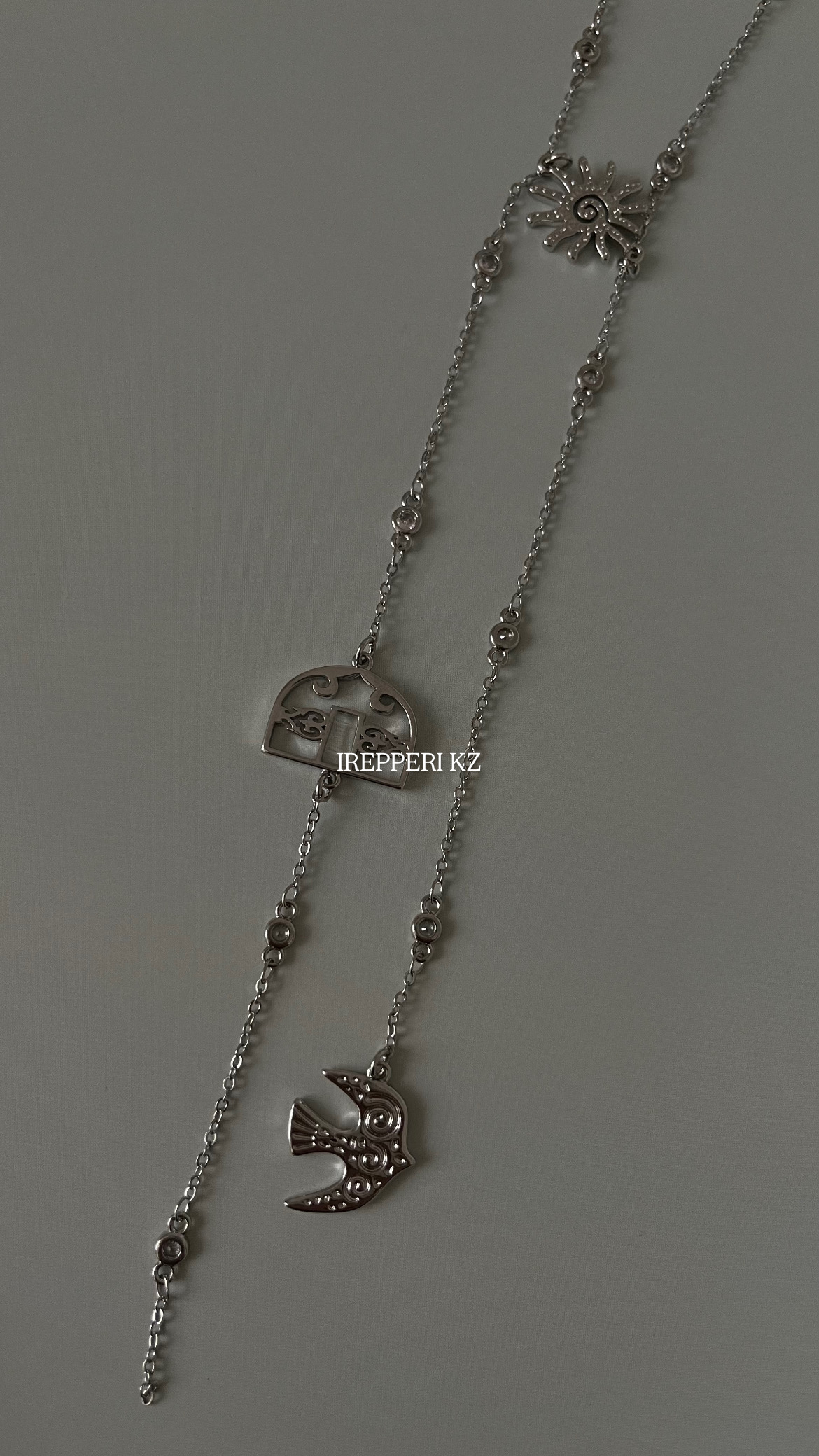 Галстук юрта и птица