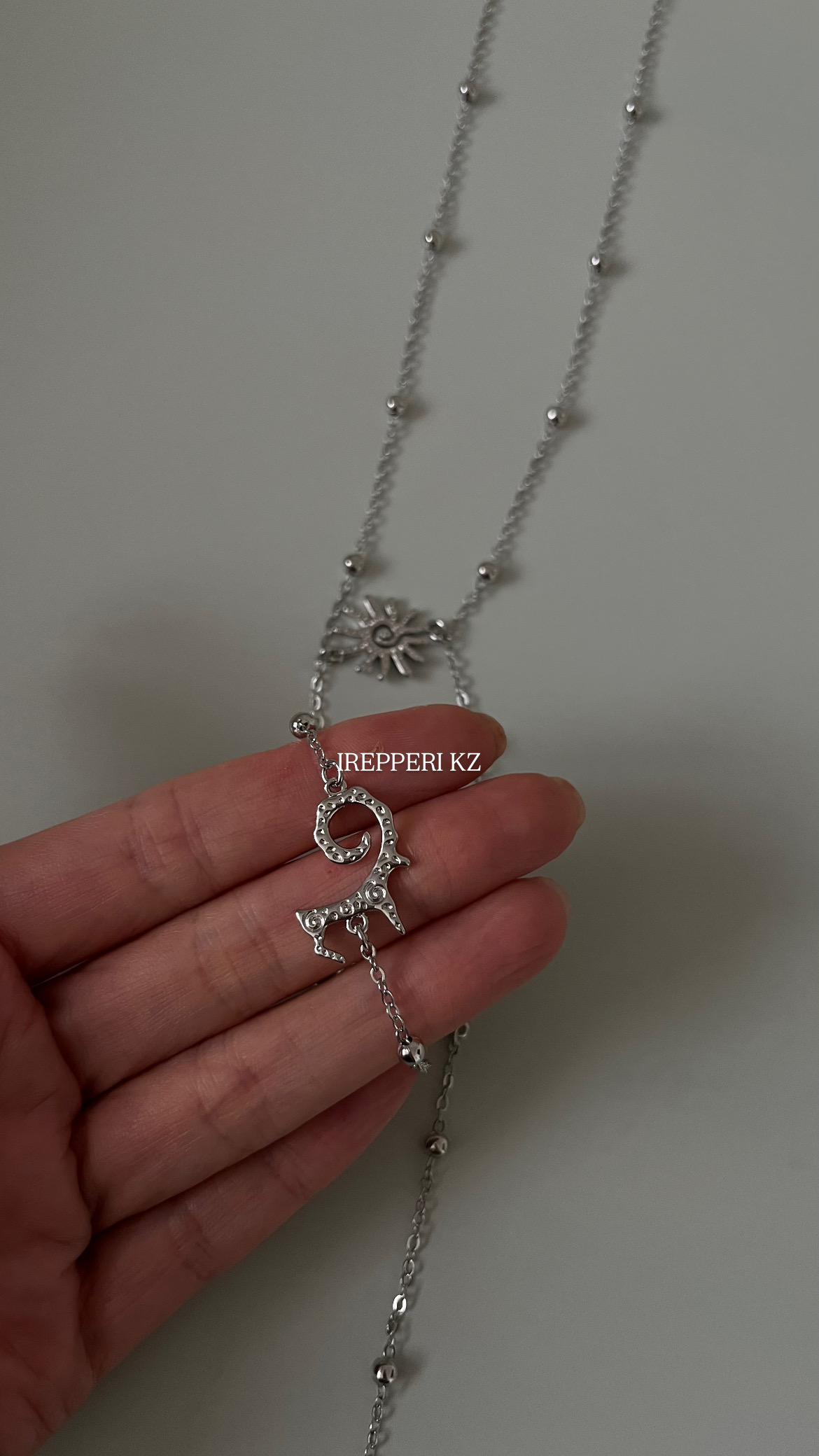 Галстук человек и архар