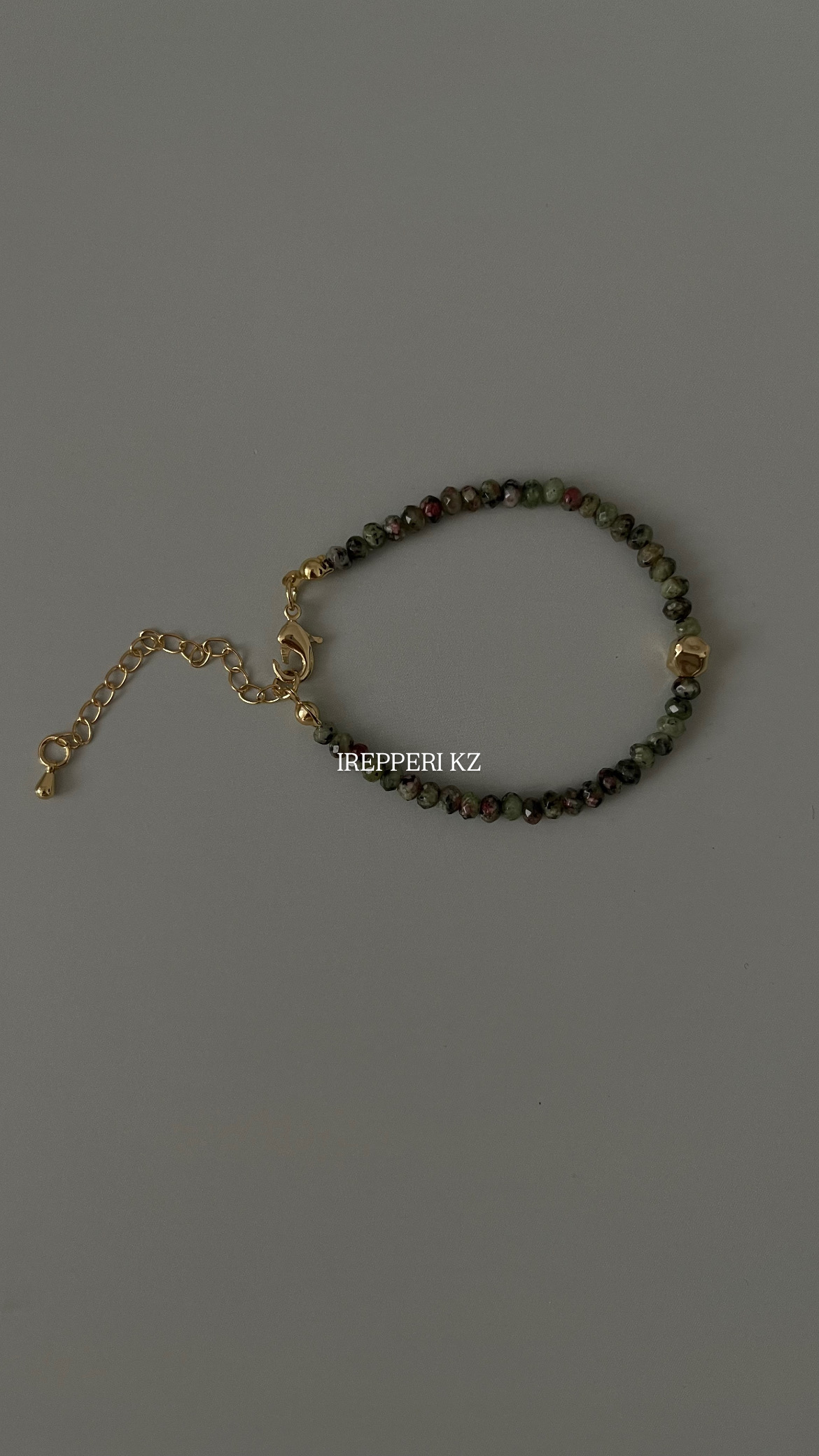 Браслет цоизит с золотым слитком